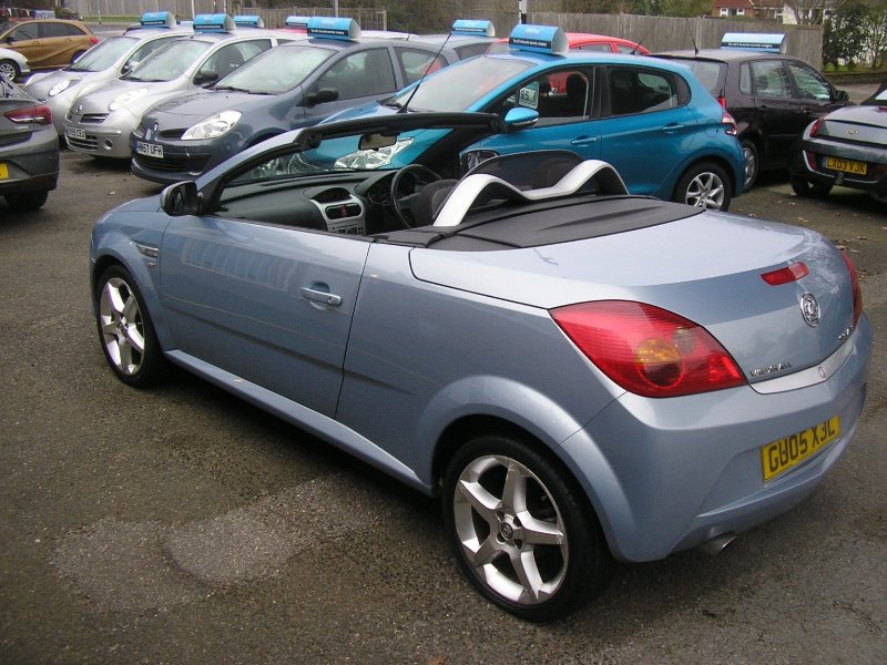 Used 2005 Vauxhall Tigra Sport 16v for sale in Polegate, East Sussex